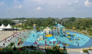 Rekomendasi Kolam Renang Keluarga di Solo, Tempat Favorit Anak Bermain Air dan Belajar Berenang