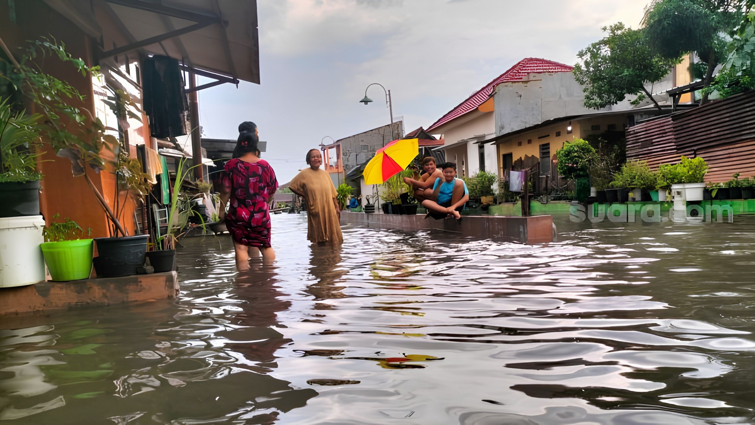 Hujan Deras Picu Genangan di Berbagai Titik Kota Solo