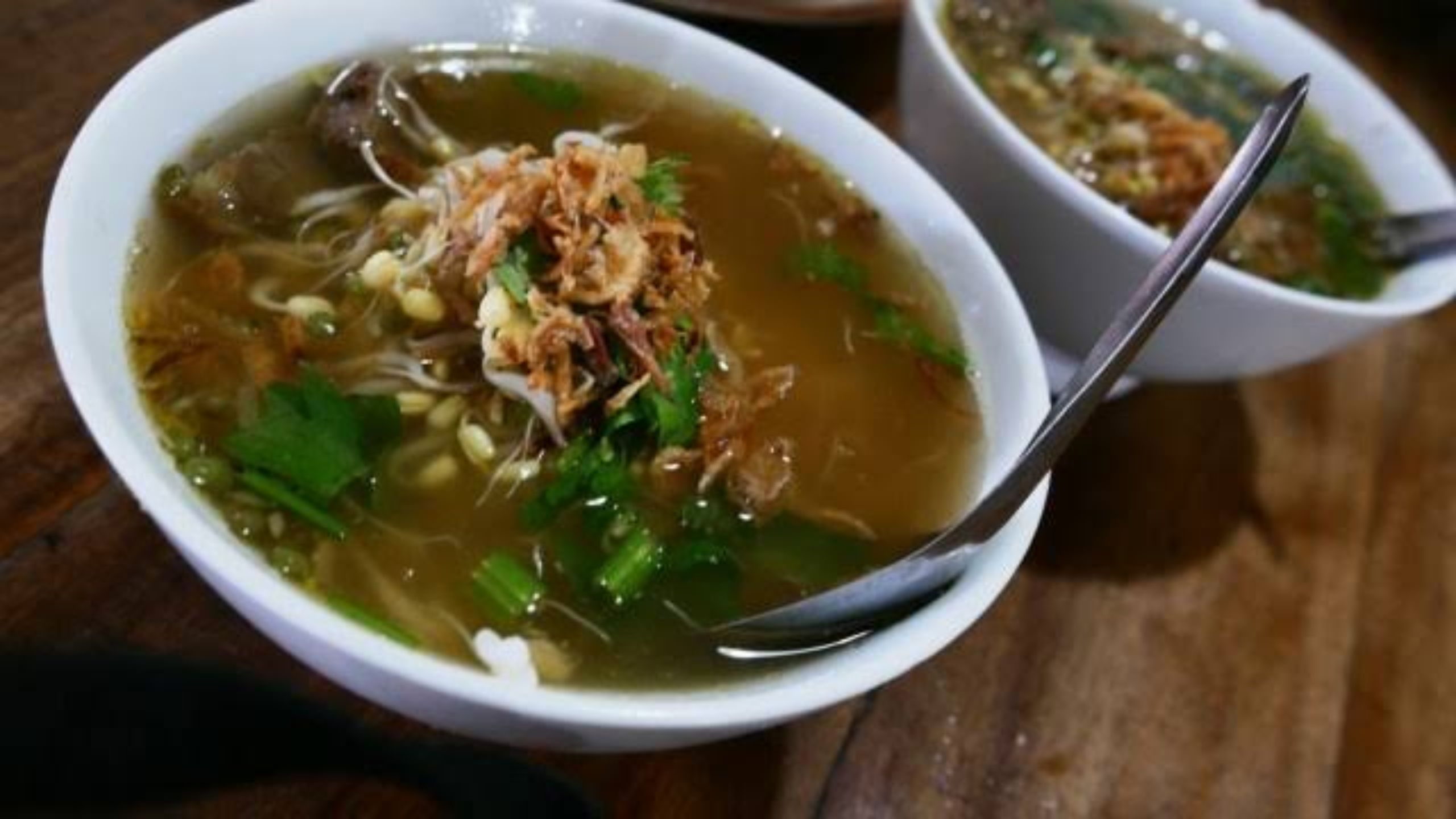 Soto Seger Mbak Ronggeng, Sajian Berkuah yang Menggugah Selera