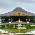 Menelusuri Istana Mangkunegaran, Jejak Kerajaan yang Masih Hidup di Kota Solo