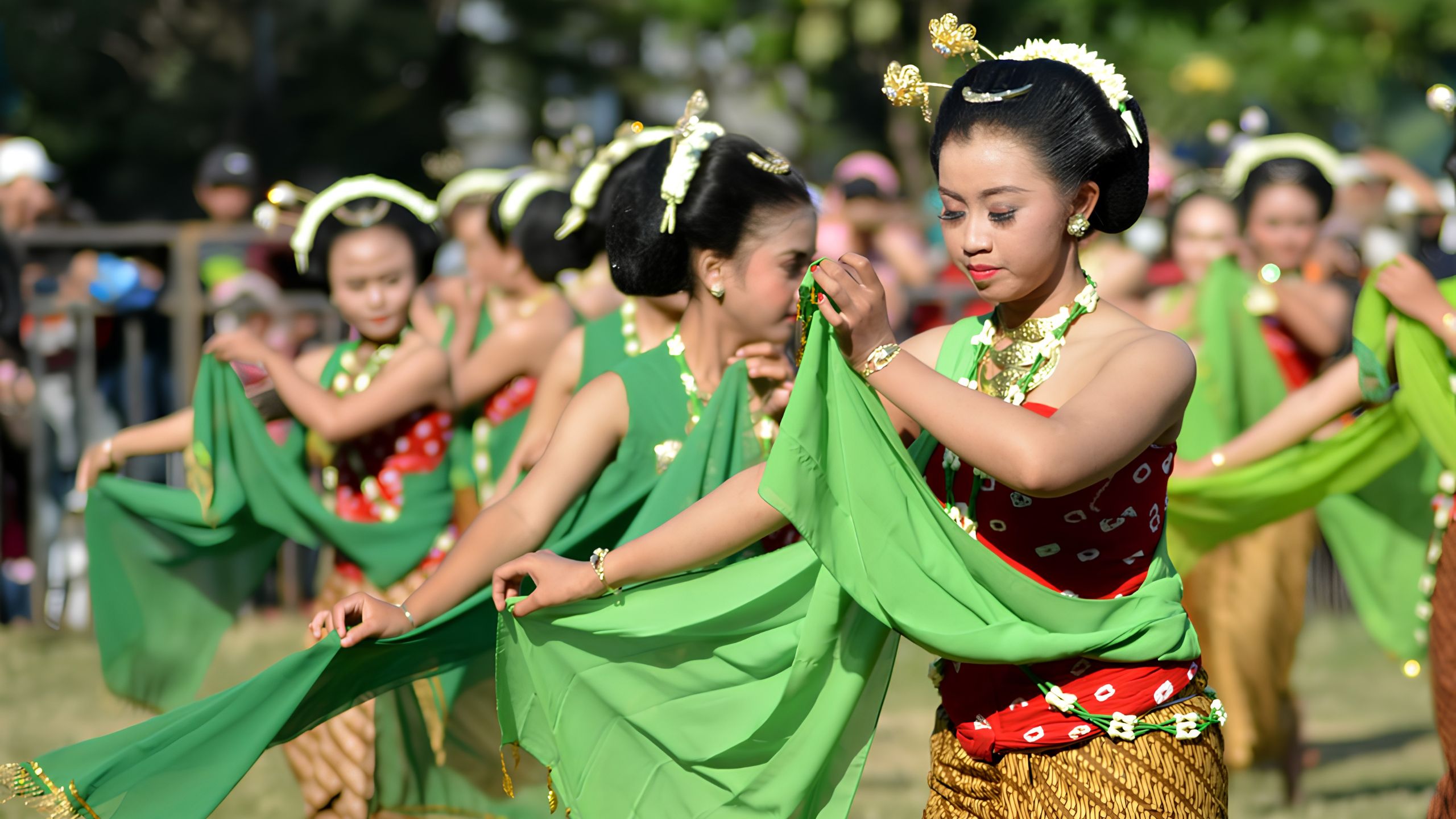 Ciri Khas Gerakan Tari Gambyong