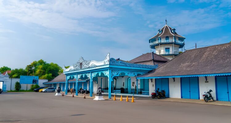Keraton Surakarta, Ikon Wisata Heritage yang Wajib Dikunjungi di Solo