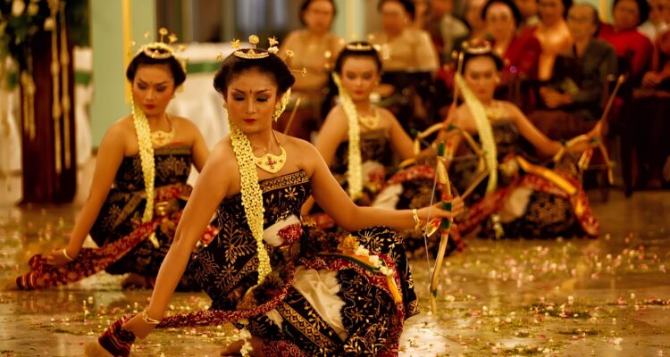 Filosofi Tari Bedhaya Ketawang yang Menjadi Kebanggaan Budaya Solo