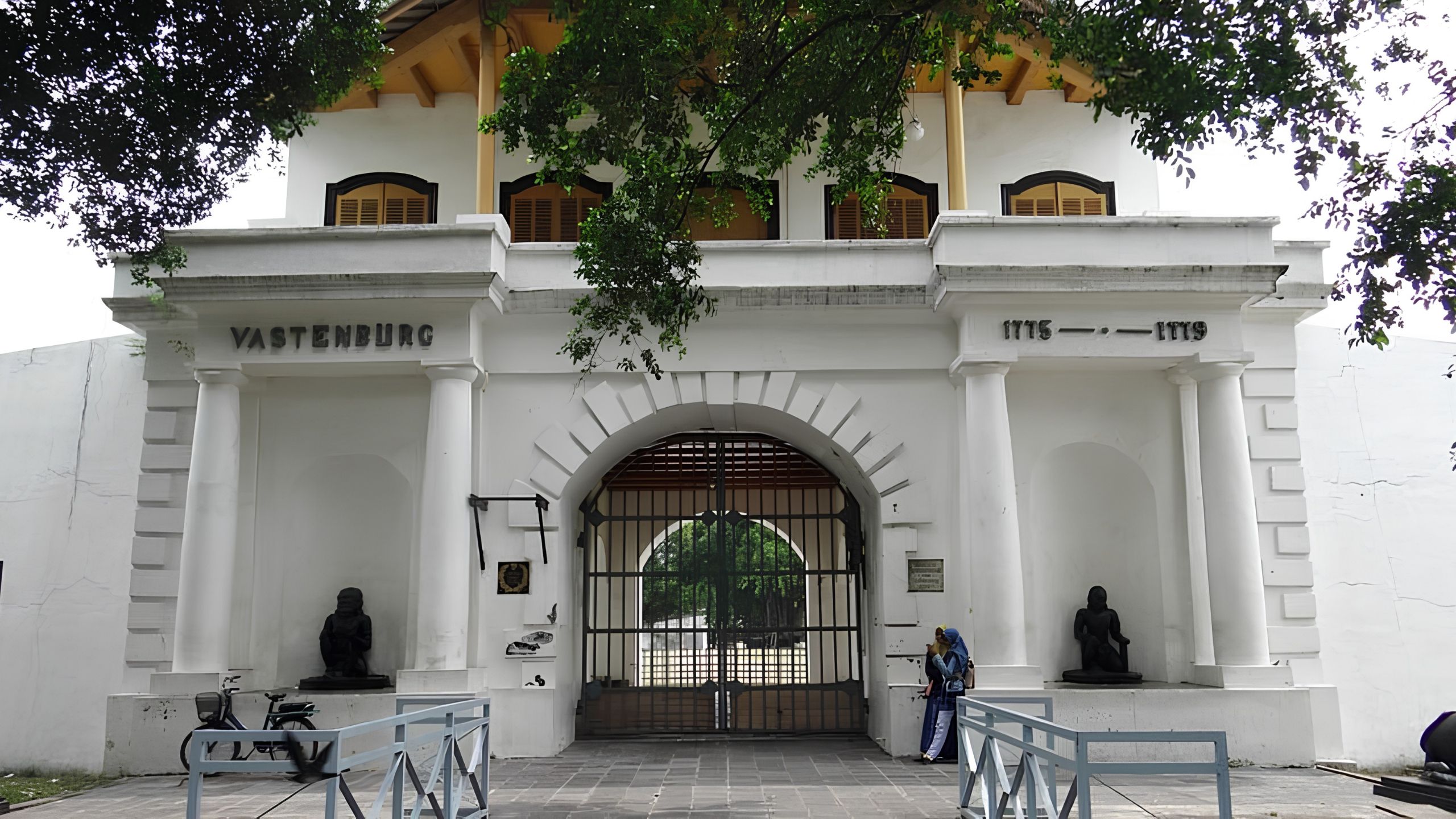 Tips Berkunjung ke Benteng Vastenburg Solo