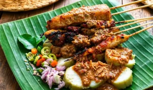 Menikmati Sate Kere Solo, Kuliner Legendaris dengan Cita Rasa Khas