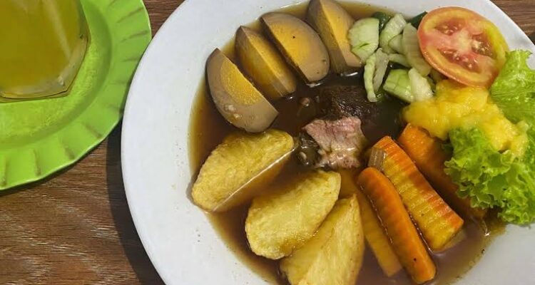 Selat Solo, Hidangan Legendaris dengan Perpaduan Cita Rasa Jawa dan Eropa
