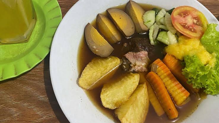 Selat Solo, Hidangan Legendaris dengan Perpaduan Cita Rasa Jawa dan Eropa