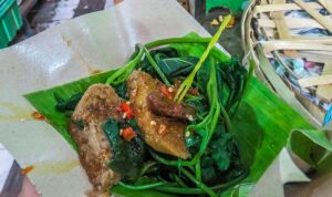 Brambang Asem, Hidangan Tradisional Solo dengan Rasa Segar dan Unik