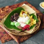 Lenjongan, Jajanan Tradisional Solo yang Kaya Warna dan Rasa