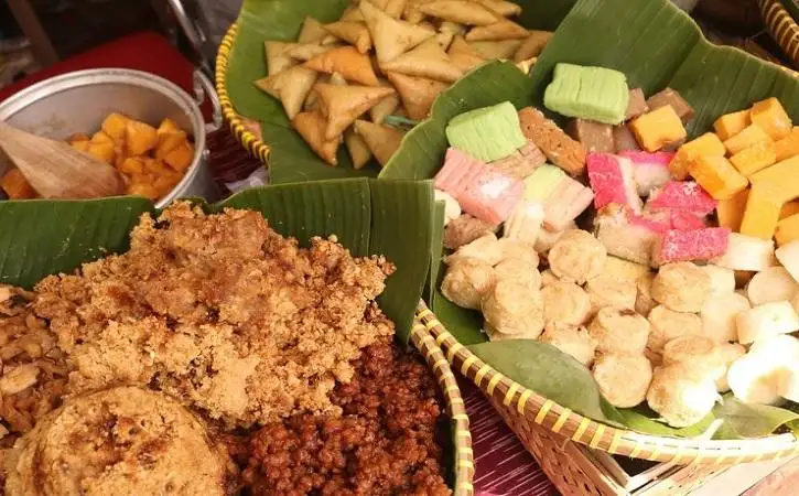 Tempat Menikmati Lenjongan di Solo
